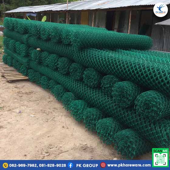ลวดตาข่ายถักเคลือบ PVC สีเขียว